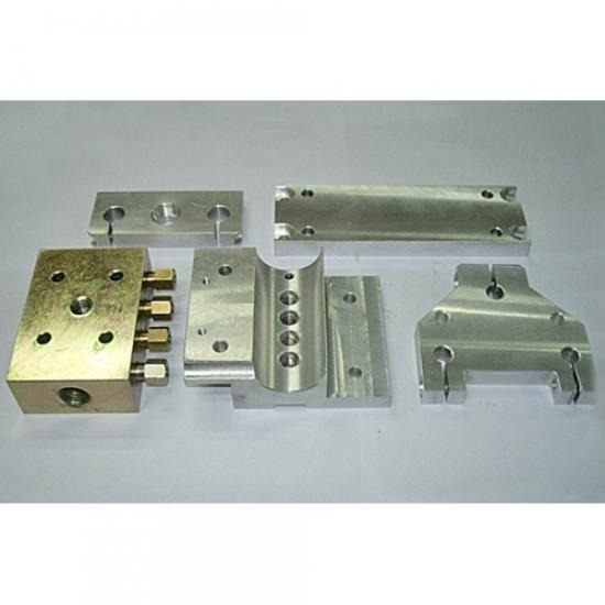 งานทำชิ้นส่วนประกอบโลหะ รับผลิตอุปกรณ์จับยึดชิ้นงาน 