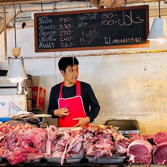 ตลาดบันซ้าน โซนเนื้อสัตว์ ตลาดบันซ้าน โซนเนื้อสัตว์