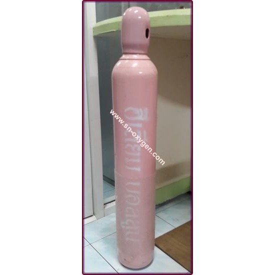 ท่อฮีเลี่ยม 2 คิว ราคา 3,700 บาท ก๊าซเติมโปร่ง  แก๊สเติมโปร่ง  ฮีเลี่ยม 