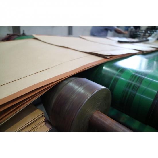 Manufacture of paper bags in the industry Manufacture of paper bags in the industry 