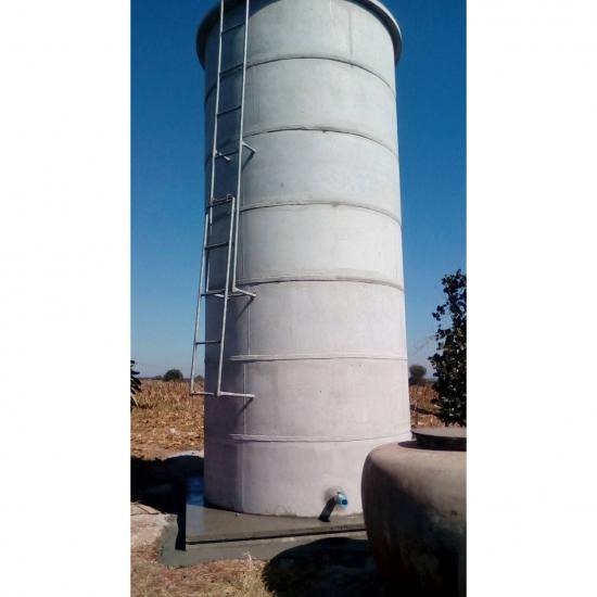 Manufacture of concrete water tanks Manufacture of concrete water tanks 