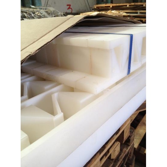 โรงตัดวอเตอร์เจ็ท กิ่งแก้ว โรงตัดวอเตอร์เจ็ทกิ่งแก้ว 