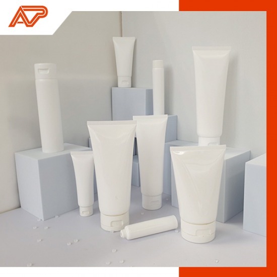 รับผลิตหลอด PE สีใส ขาวทึบ - อลูแพค ครีเอทไฮควอลิตี้