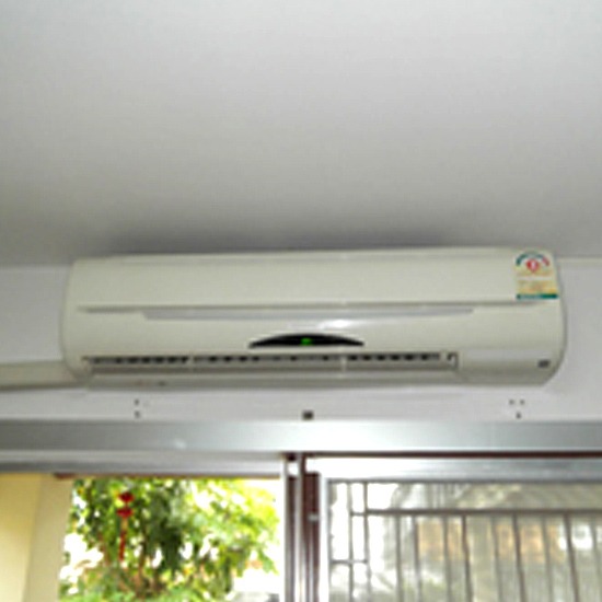 งานติดแอร์หมู่บ้านมณีแก้ว 1 จำหน่ายแอร์บ้าน   แอร์โรงงาน   รับซ่อมแอร์   ติดตั้งแอร์   ล้างแอร์   แอร์   เครื่องปรับอากาส 