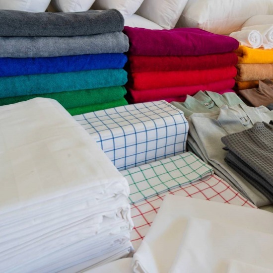 โรงงานผลิตผ้าปูที่นอนโรงแรม - สยามเครื่องนอน - ชุดเครื่องนอนโรงแรม ราคาส่ง