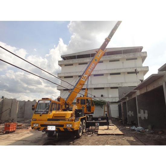 รถเครน Truck crane 80 ตัน รถเครน Truck crane 80 ตัน 