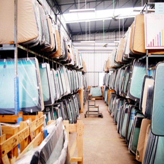 ติดตั้งกระจกรถยนต์นอกสถานที่ ติดตั้งกระจกรถยนต์นอกสถานที่ 