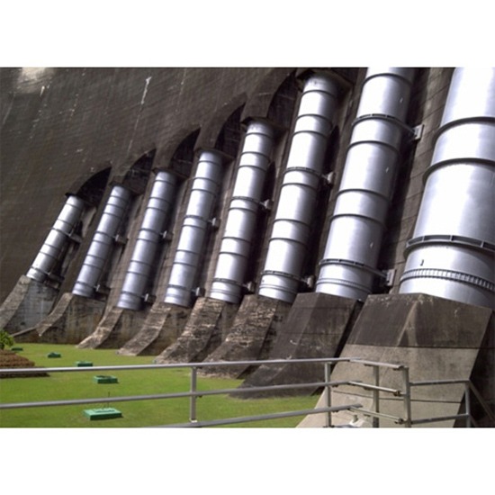 พ่นเคลือบผิวท่อปล่อยน้ำ