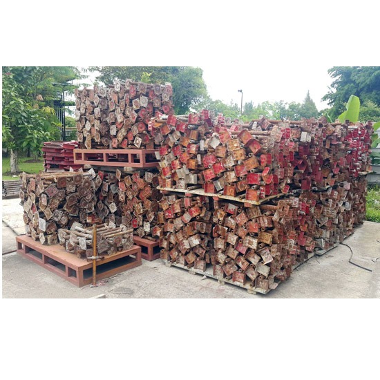 ให้เช่าอุปกรณ์ยูเฮด+แจ็กเบส ไม้แบบก่อสร้าง 