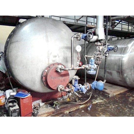 ระบบน้ำร้อน (Hot water system) ระบบหล่อเย็น  ระบบน้ำร้อน  งานท่อ  งานวาล์ว  งานเชื่อม 