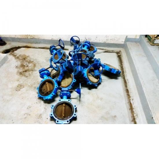 งานติดตั้งวาล์วอุตสาหกรรม งานติดตั้งวาล์วอุตสาหกรรม 