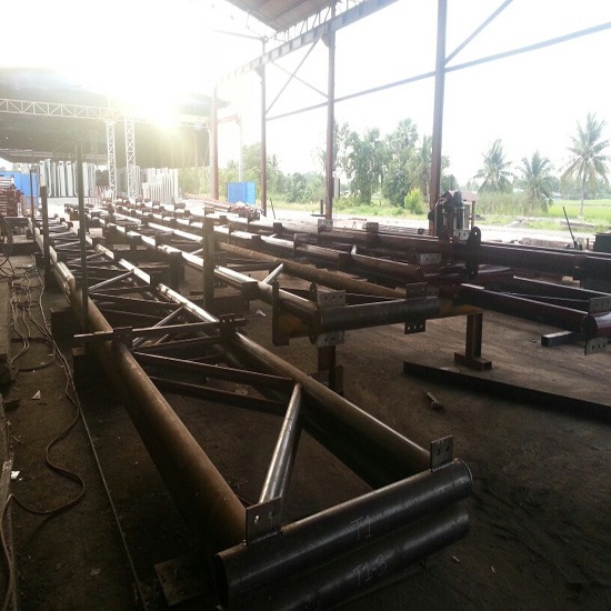 บริษัท แอคโค่ คอนสตรัคชั่นจำกัด ติดตั้งโครงสร้างเหล็ก  โครงสร้างเหล็ก   โครงสร้างหลังคา   รับเหมาประกอบโครงสร้างเหล็ก   โครงสร้างสะพาน   รับเหมางานก่อสร้าง  