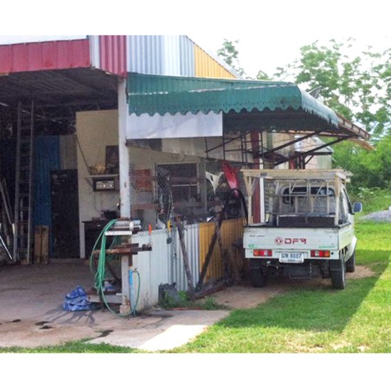 กันสาด อลูมิเนียม รับออกแบบหลังคากันสาด ติดตั้งหลังคากันสาด หลังคาโปร่งแสง หลังคาเมทัลชีท อลูซิงค์ ออกแบบหลังคากันสาด หลังคา กันสาด 