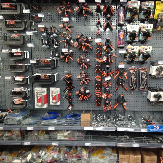 เครื่องมือช่าง เครื่องมือช่าง อุปกรณ์ฮาร์ดแวร์ เชื่อม ตัด ขุด เจาะ อุปกรณ์ทุ่นแรง ช่างเดินไฟฟ้า ช่างเชื่อม เครื่องมือช่างประปา สีทาบ้าน สีทาอาคาร สีน้ำมัน สีกันสนิม สีทีโอเอ TOA น้ำมันสน 