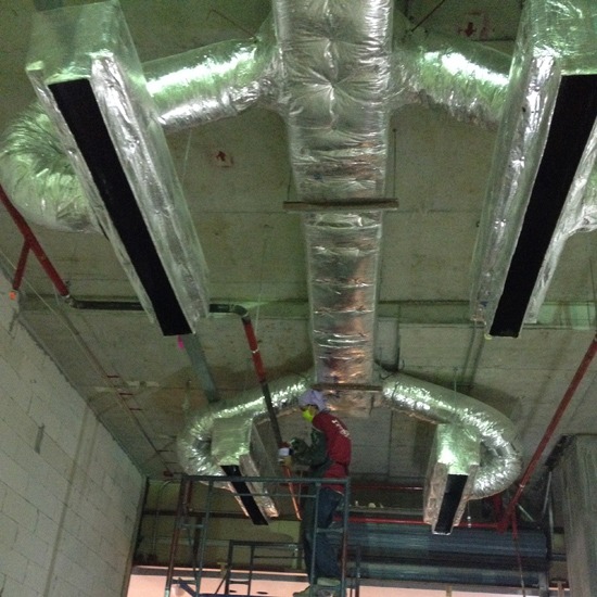 งานติดตั้งระบบแอร์ งานติดตั้งระบบแอร์ 