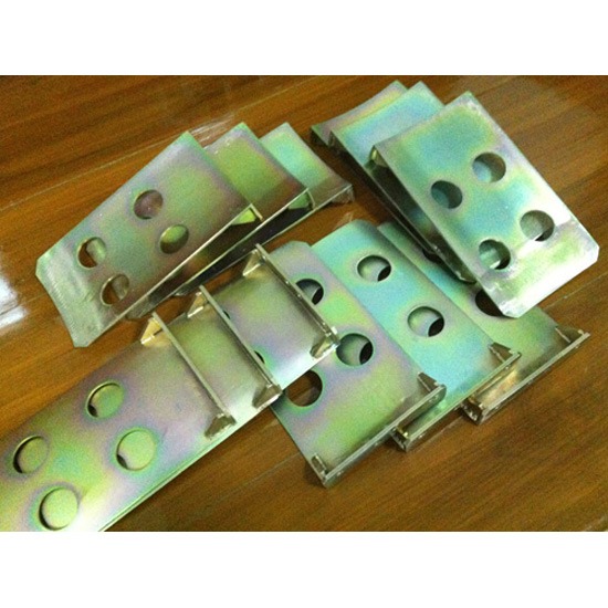 ผลิตชิ้นส่วนเครื่องจักร เอ็ม พี จี 08 ผลิตชิ้นส่วนเครื่องจักร 