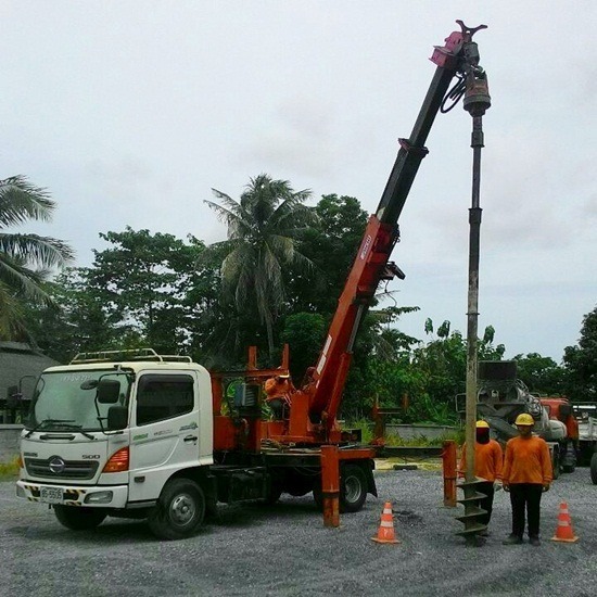 รับทำเสาเข็มเจาะ ชลบุรี รับเจาะเสาเข็ม  เสาเข็มเจาะ  รับเจาะเสาเข็มแห้ง  จำหน่ายวัสดุก่อสร้าง  รับขุดเจาะดิน  ศรีราชาเข็มเจาะ  เจาะเสาเข็มชลบุรี 