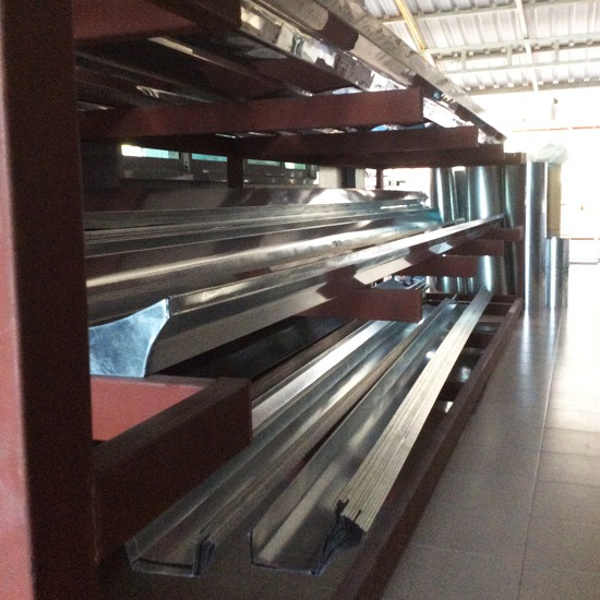 รางน้ำ รางน้ำฝน รางน้ำ ลูกหมุน 