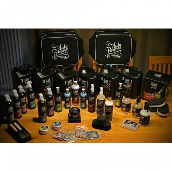 บริการเคลือบสีรถยนต์  บริการเคลือบสีรถยนต์ 