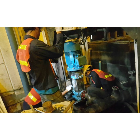 เครื่องทำความเย็นทุกประเภท อะไหล่เครื่องทำความเย็น   ประกอบเครื่องเย็น   เครื่องปรับอากาศ   เครื่องทำความเย็น    ติดตั้งเครื่องเย็น   แอร์   ห้องเย็น   ชิลเลอร์    ออยคูลเลอร์    คูลลิ่ง 