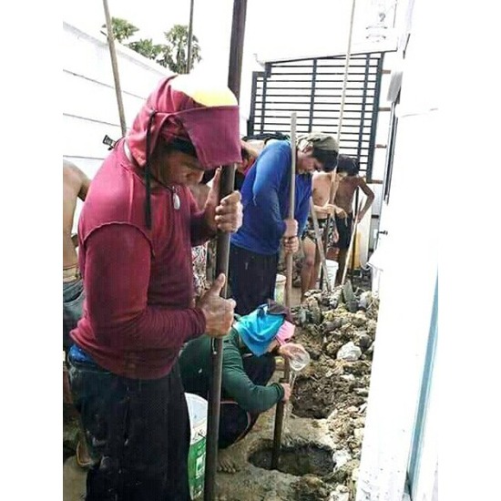 ตอกเสาเข็มแรงงานคน รับเหมาตอกเสาเข็มแรงงานคน 