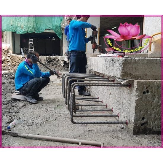 The contractor to drill steel. The contractor to drill steel. 