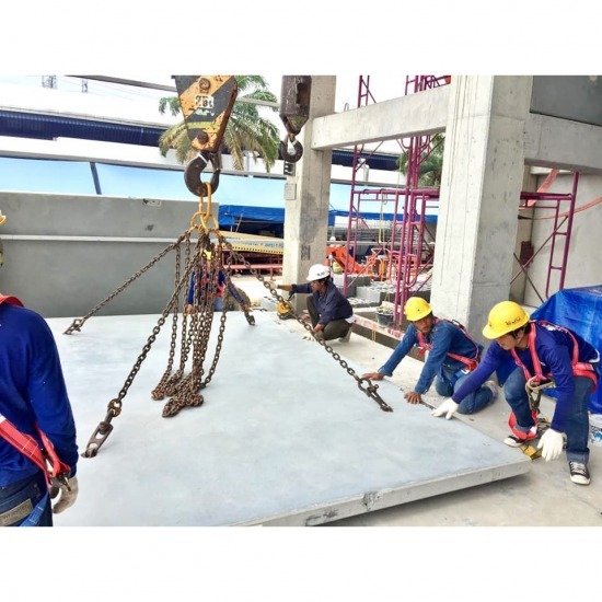 ผนัง precast ชลบุรี ผนัง precast ชลบุรี  แผ่นผนังคอนกรีตสำเร็จรูป  ผนังคอนกรีตเสริมเหล็ก  ผนัง พรีแคส  รับสร้างบ้านพรีคาสท์ 