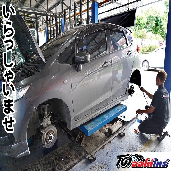 เปลี่ยนยางรถยนต์ บางกรวย บริการเปลี่ยนยางรถยนต์ นอกสถานที่ บางกรวย 