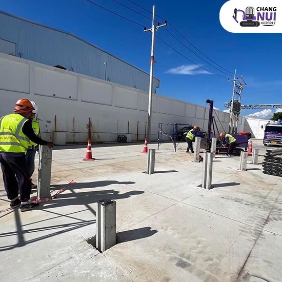 บริการตอกเสาเข็มไมโครไพล์คุณภาพดี ราคาถูก บริการตอกเสาเข็มไมโครไพล์คุณภาพดี ราคาถูก  ราคาตอกเสาเข็ม ปทุมธานี  เสาเข็มไมโครไพล์ราคาขายส่ง ปทุมธานี  รับตอกเสาเข็มไมโครไพล์ต่อเติมบ้าน กันบ้านทรุด  บริษัทรับเหมาตอกเสาเข็มงานต่อเติมอาคาร  งานตอกเสาเข็มไมโครไพล์พื้นที่แคบ ปทุมธานี  บริการตอกเสาเข็ม บ้าน อาคาร ปทุมธานี  รับตอกเสาเข็มสร้างบ้าน ต่อเติมบ้าน ปทุมธานี  รับเหมาตอกเสาเข็มไมโครไพล์ ปทุมธานี  รับเหมาตอกเสาเข็ม โครงการบ้านจัดสรร ปทุมธานี 