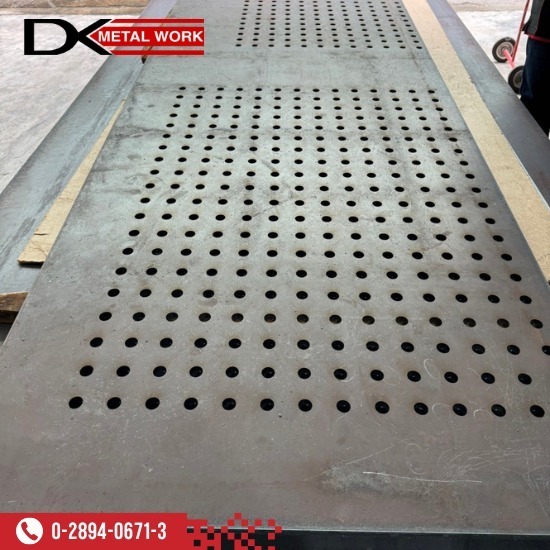 รับตัดเลเซอร์ เจาะ ฉลุ ชิ้นงานต่างๆ รับตัดเลเซอร์ เจาะ ฉลุ ชิ้นงานต่างๆ  รับตัดเลเซอร์ เจาะ ฉลุ  รับฉลุเหล็ก  อลูมิเนียมฉลุลาย ราคา  เหล็กแผ่น ลายฉลุ 