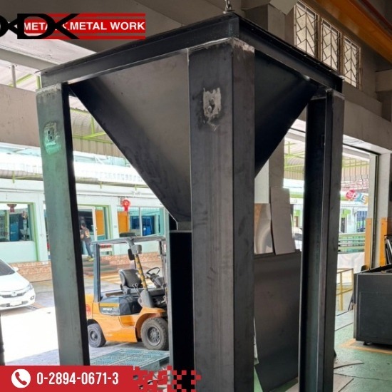 รับประกอบชิ้นงานโลหะสเตนเลส สตีล เหล็ก และอะลูมิเนียม รับประกอบชิ้นงานโลหะสเตนเลส  รับดัดพับเหล็ก  พับสแตนเลส  บริการงานเชื่อม  บริการงานประกอบเหล็ก  บริการสร้างและประกอบชิ้นงานโลหะ 