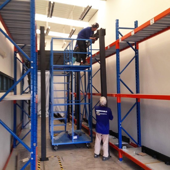 ชั้นลอยน็อคดาวน์สั่งทำเฉพาะ ราคาพิเศษ ให้คำปรึกษาฟรี