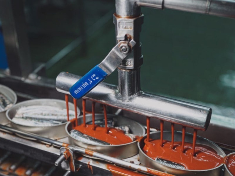 โรงงานปลากระป๋อง