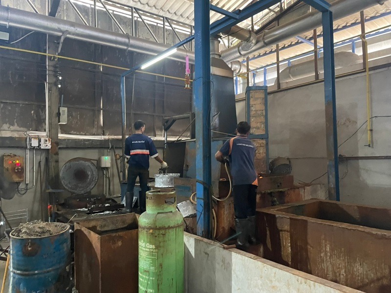 ชุบสังกะสีงานโลหะระบบจุ่มร้อน