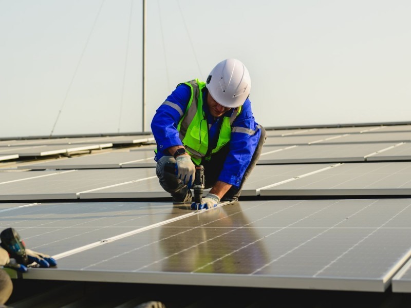 รับเหมาติดตั้งโซล่ารูฟท็อป