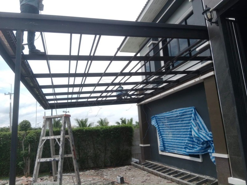 รับต่อเติมหลังคา