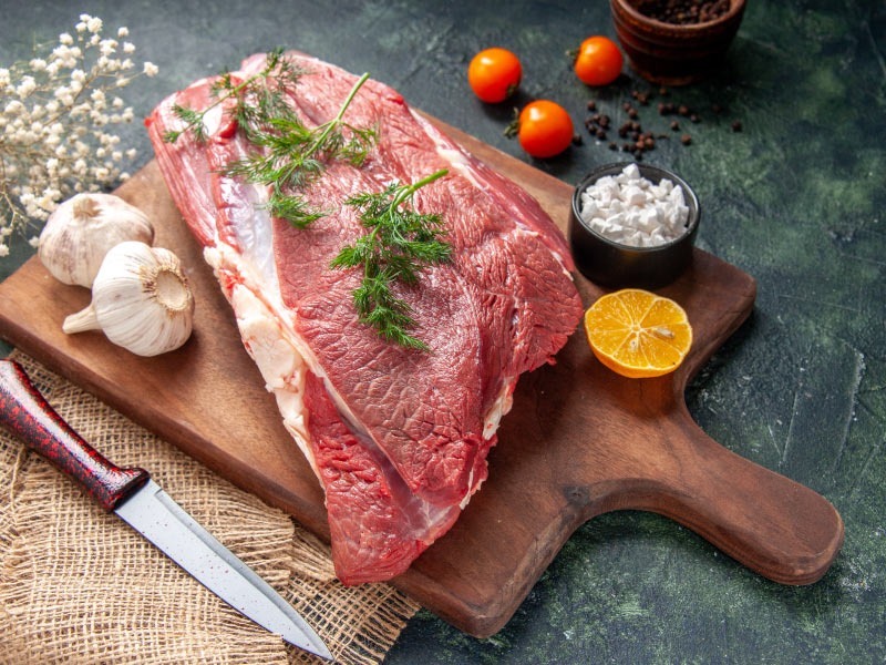 จากฟาร์มที่ได้รับการรับรองมาตรฐานในยุโรปและอเมริกา เนื้อหมูเหล่านี้มีความสม่ำเสมอทั้งในด้านขนาด