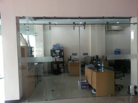 ประตูบานเลื่อนเปลือย ประตูบานเลื่อนเปลือย