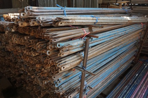 แบบเหล็กกากบาท