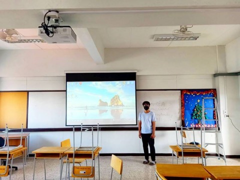 รับติดตั้งโปรเจคเตอร์