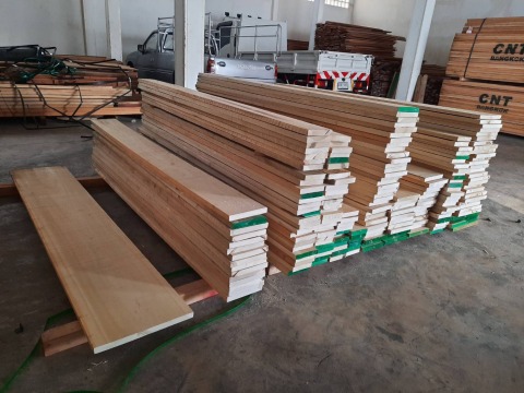 ขายส่งไม้ป๊อปปล้า