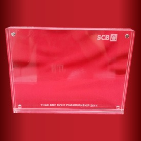 แท่นอะคริลิคใส่ป้ายชื่อ