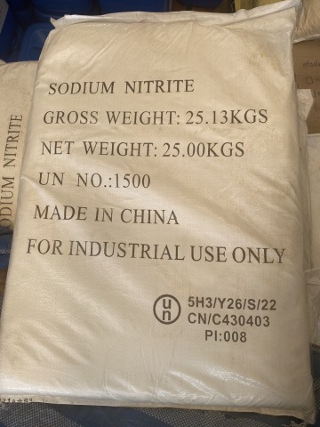 โซเดียมไนไตรท์ โซเดียมไนไตรท์