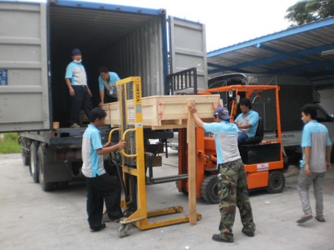 เคลื่อนย้ายไม้