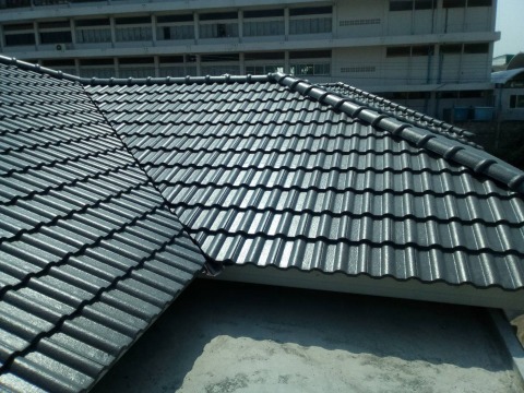 รับต่อเติมหลังคา