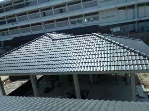 ช่างรับเหมาทำหลังคา