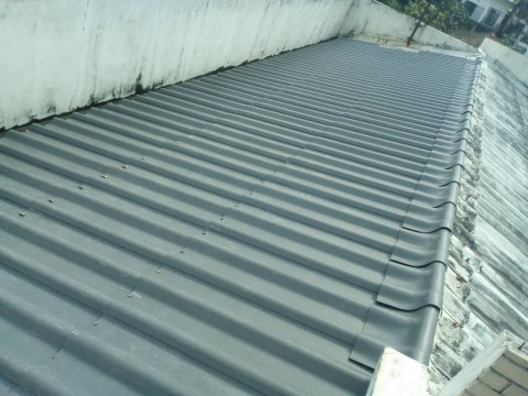 รับติดตั้งหลังคาบ้าน ราคาถูก