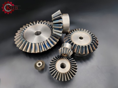 เฟืองดอกจอก