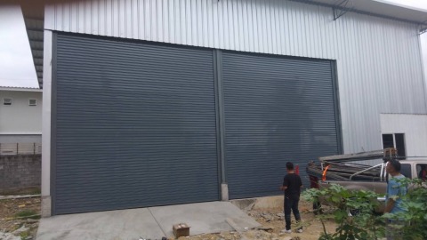 ติดตั้งประตูม้วนทุกระบบ