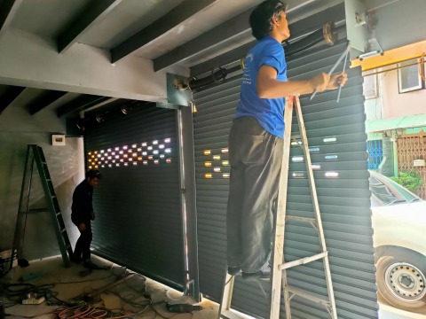 รับทำประตูม้วนอัตโนมัติ